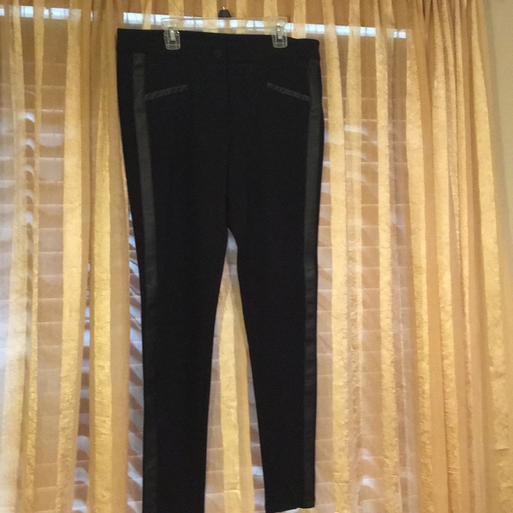 Bisou Bisou faux leather trim pants